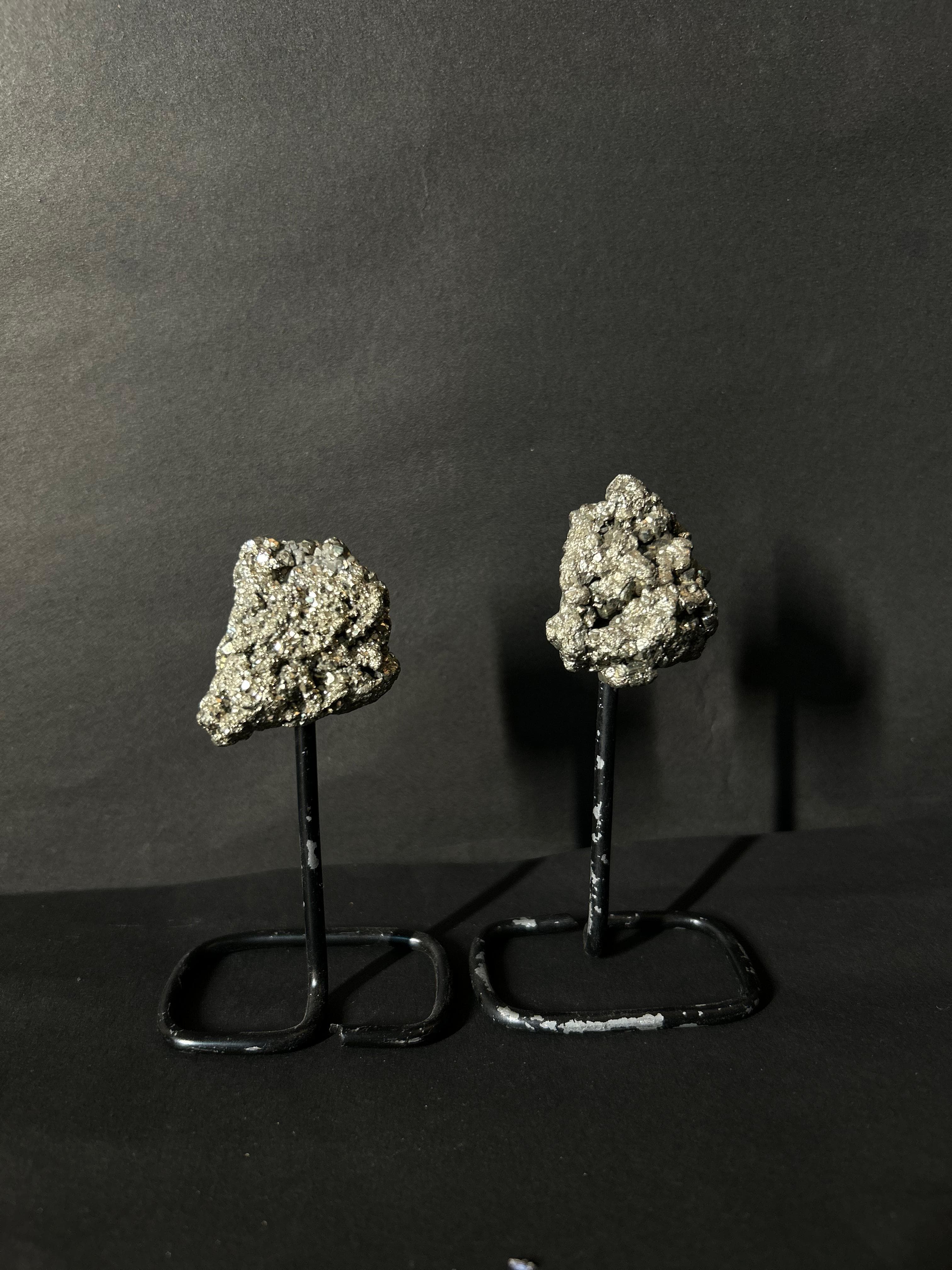 Pyrite Stand